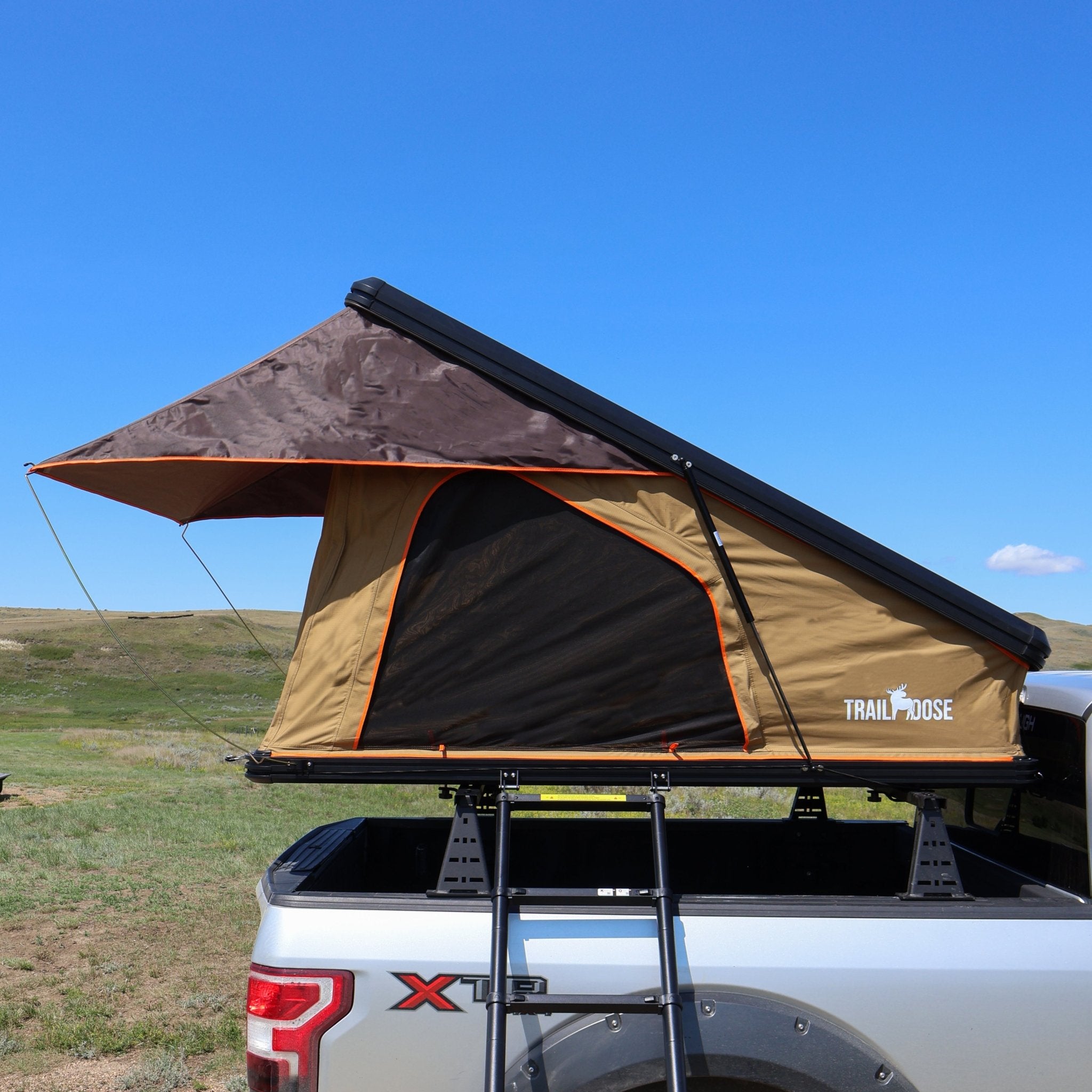 Alpine PRO - TrailMoose Alpine PRO Rooftop tent